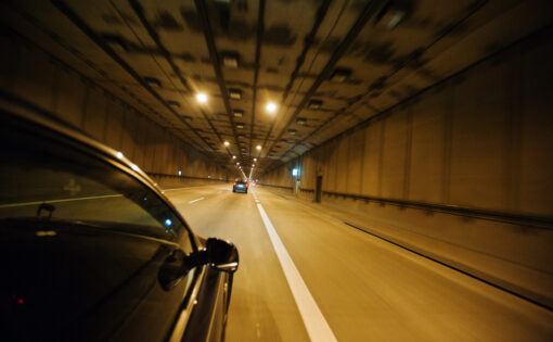 В Сербии выпустили руководство для водителей о вождении в туннелях